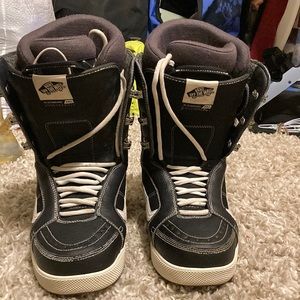 Vans Pro snowboarding boots